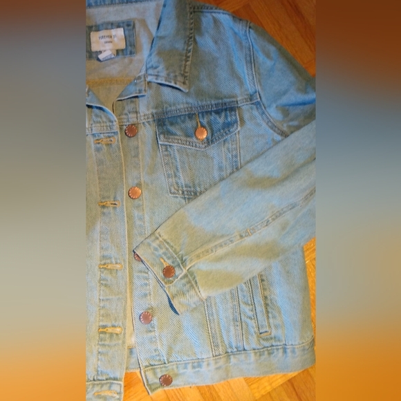 Forever 21 Denim Jean Jacket Women's size Large - Picture 3 of 6